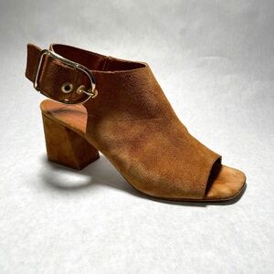 Topshop tan suede 3 inch heeled sandal EU40 US9